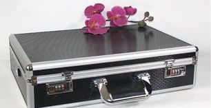 廠家直銷公文箱、電腦箱與鋁箱 批發(fā)價格與產品詳解